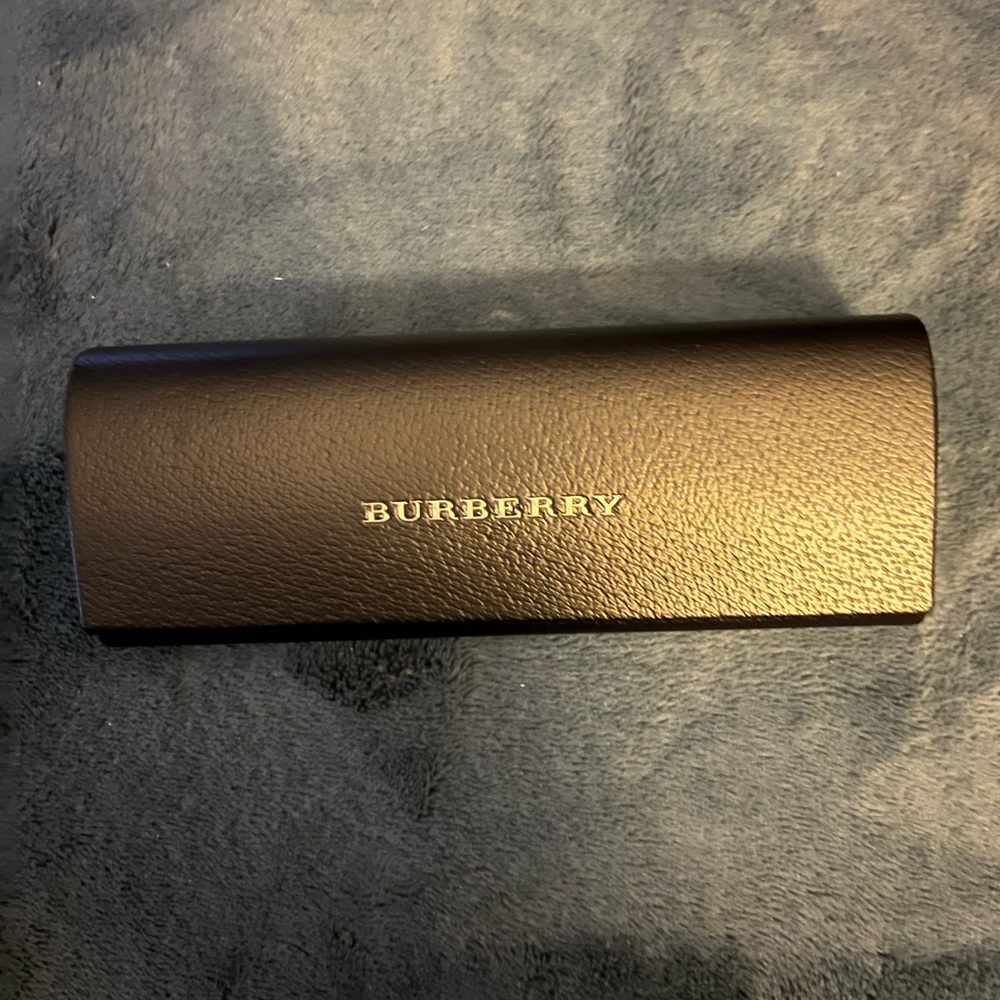 Burberry Black Leather Sunglasses/eyeglass Case with cloth
